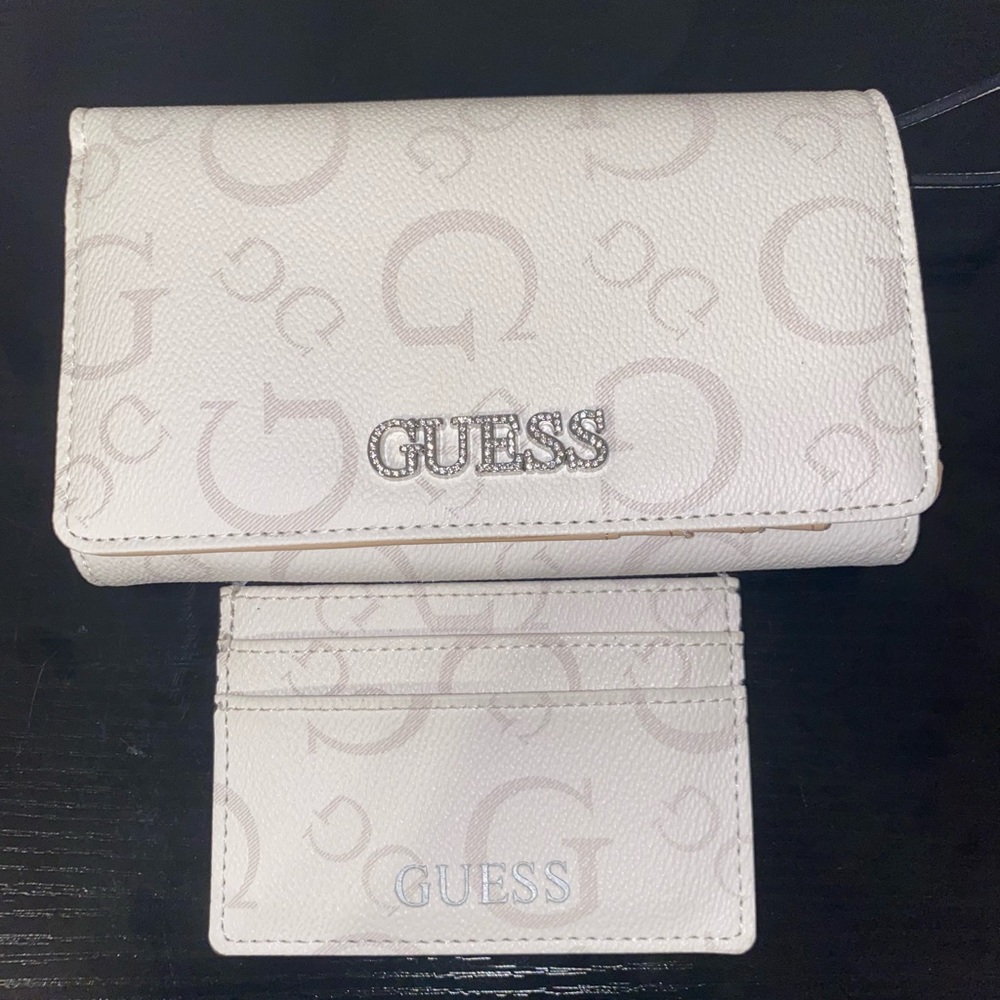Guess Wristlet and Cardholder Bundle
